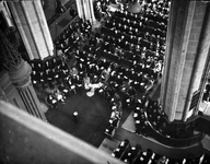 811260 Afbeelding van de doopplechtigheid van Prinses Marijke in de Domkerk (Domplein) te Utrecht.